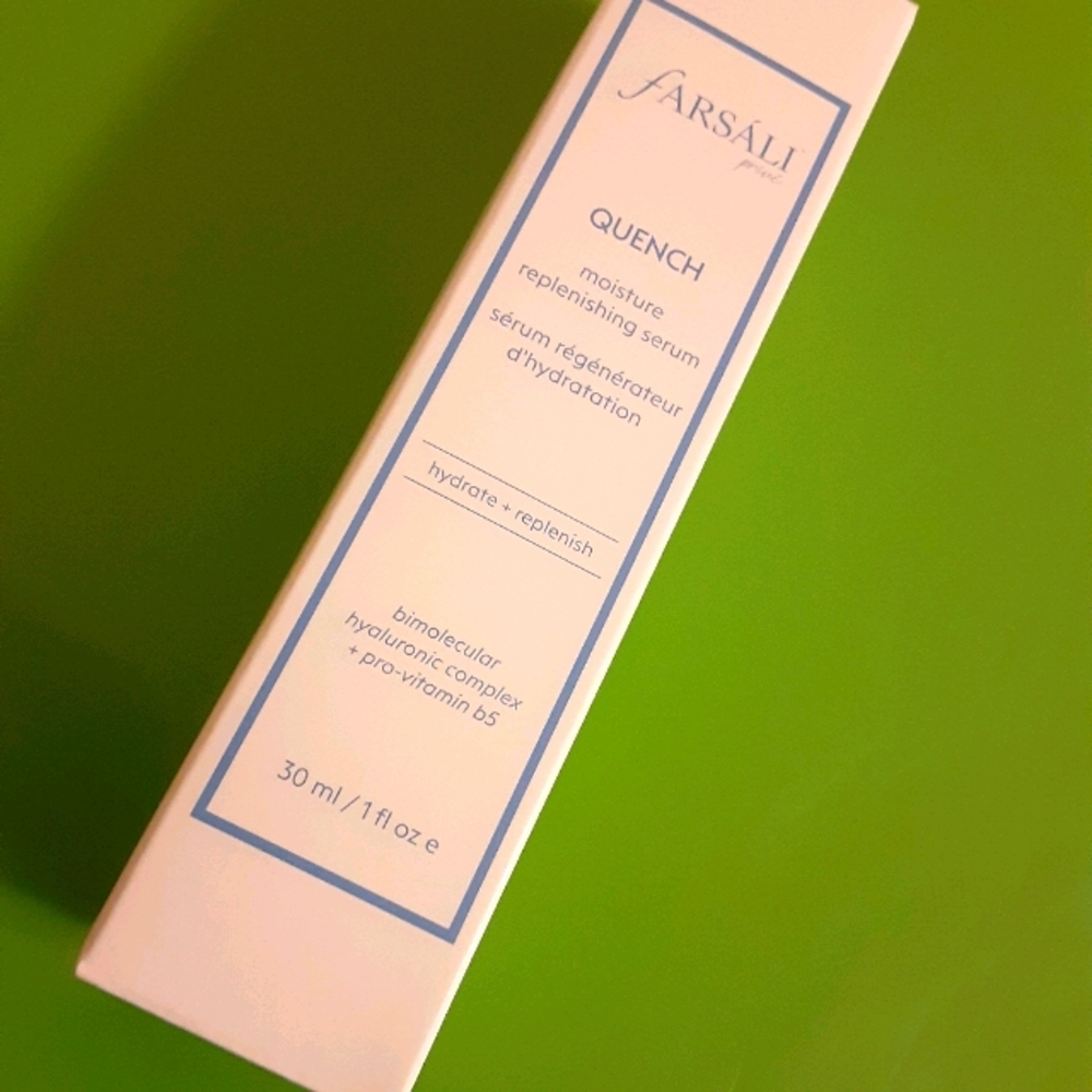 Quench moisture replenishing serum
